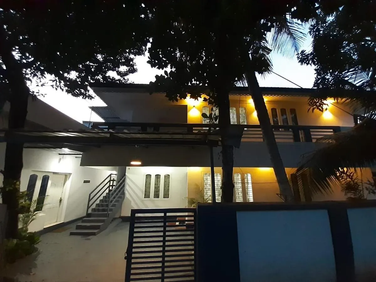 Δωμάτια σε οικογενειακή κατοικία Beachway Inn Alappuzha Ινδία